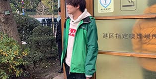 喫煙者不採用