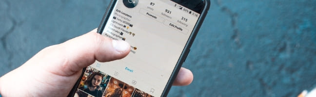 Instagram広告運用代行
